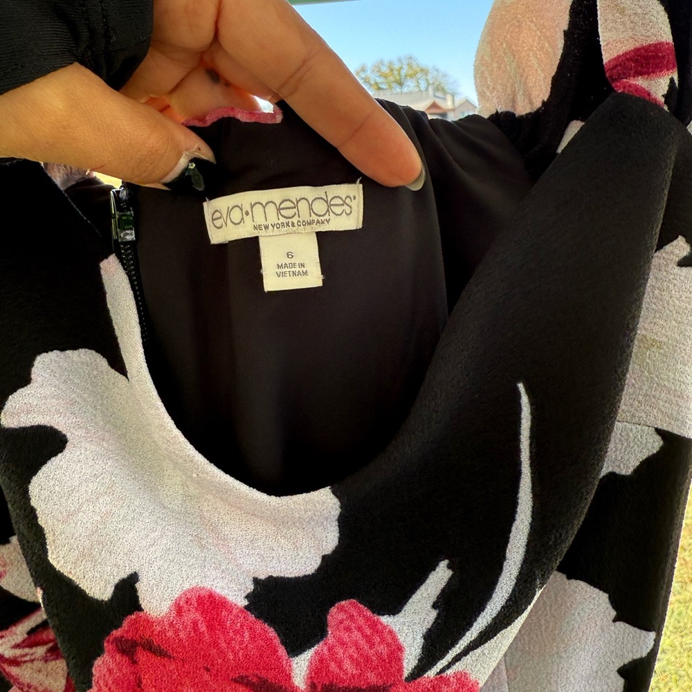 New York & Company Black and Red Floral Dress